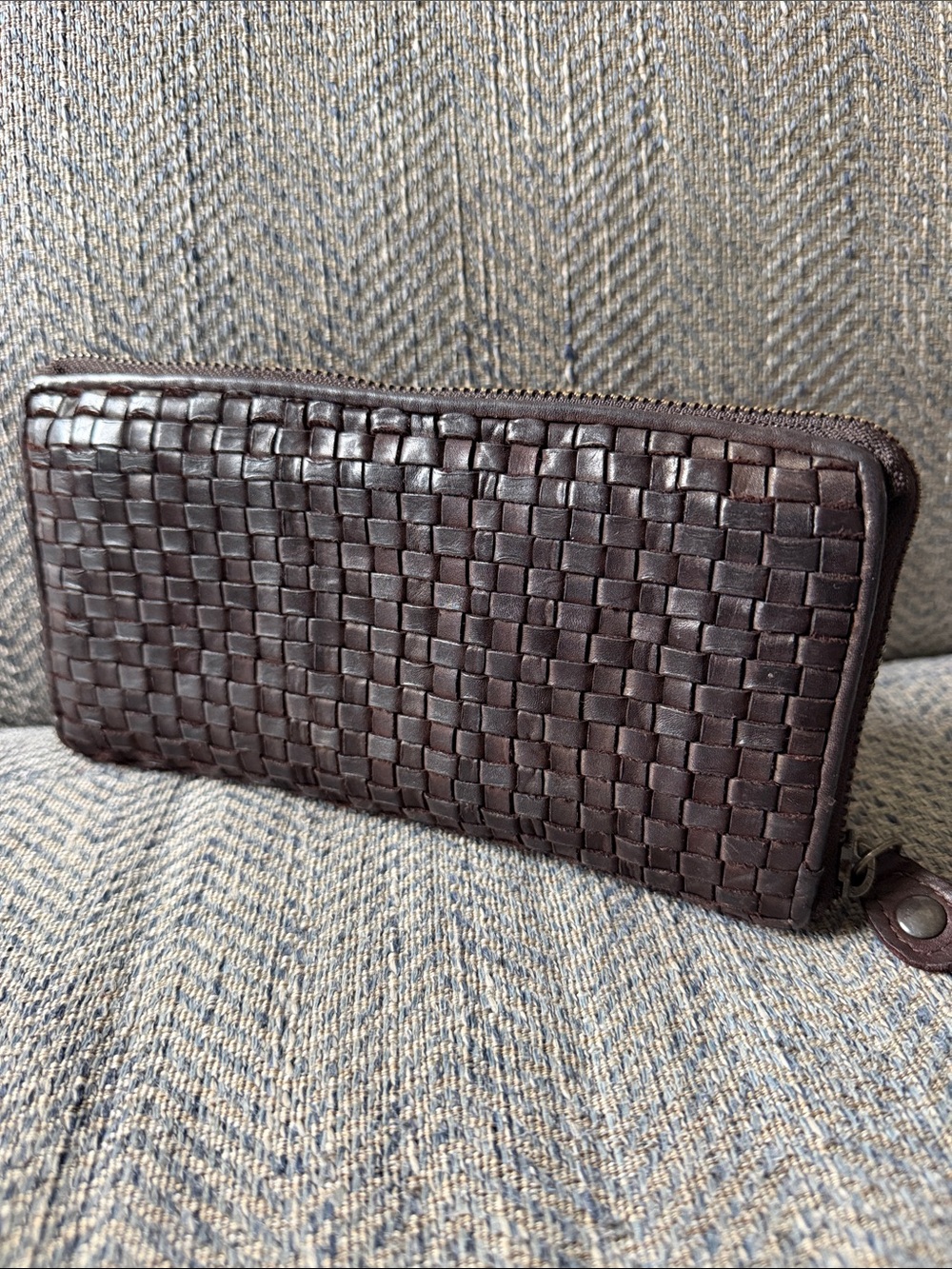Ashwood Women’s Brown Leather Zip Around Woven Wallet.